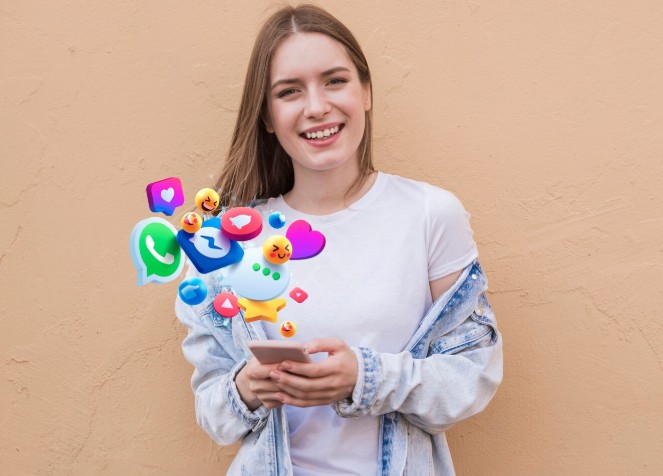 Social Media Girls Forum on Women’s Lives
